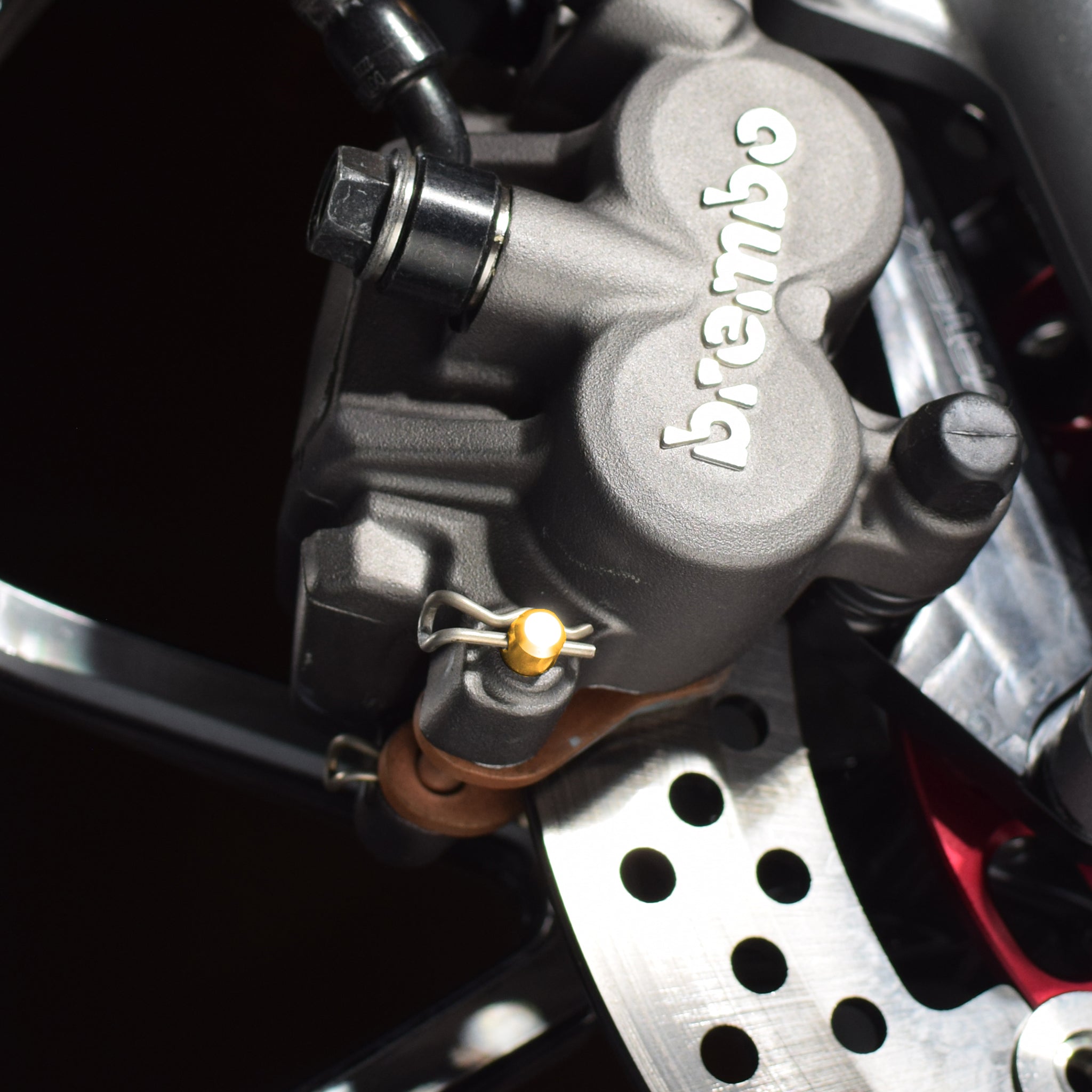 コーケン オンライン｜エヴァテック ブレンボ片押しキャリパー