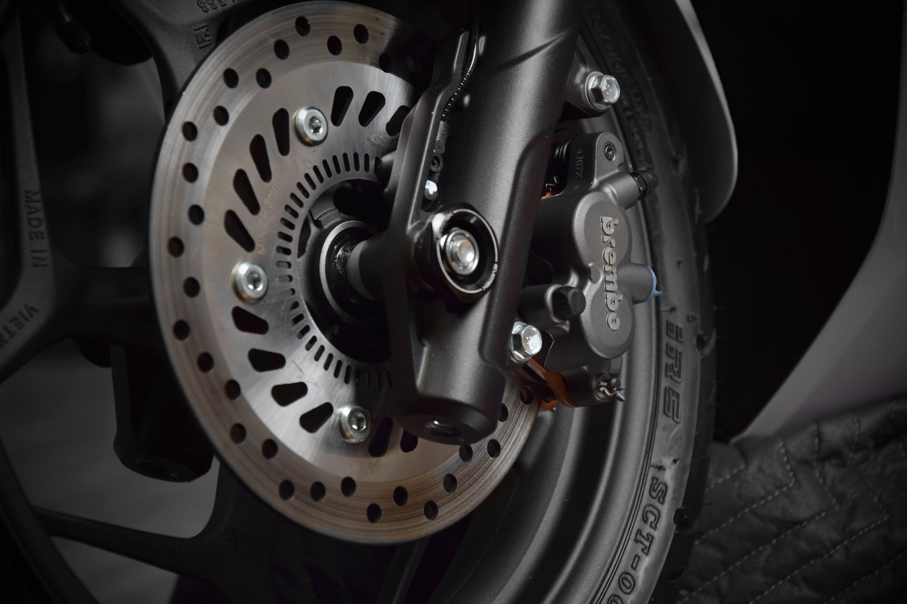 エヴァテック ブレンボ片押し2POTキャリパーEZパッケージ PCX(JK05