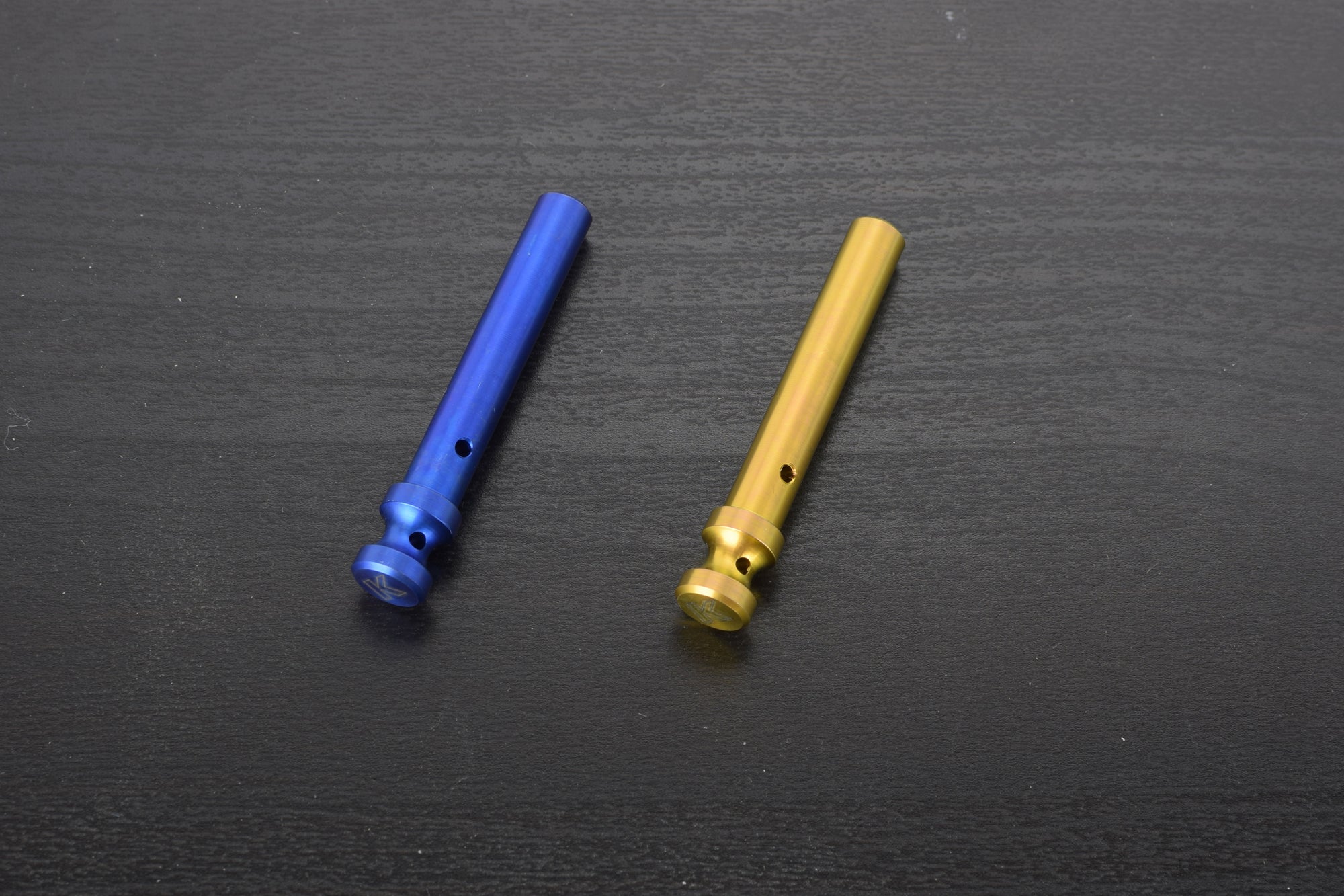 ステンレス/チタニウム パッドピン 4POT40mmレーシングキャリパー 1本